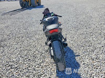 Czwarte zdjęcie samochodu z boku: 2015 KAWASAKI ZX636 F VIN:JKBZXJF10FA006785 - miniatura