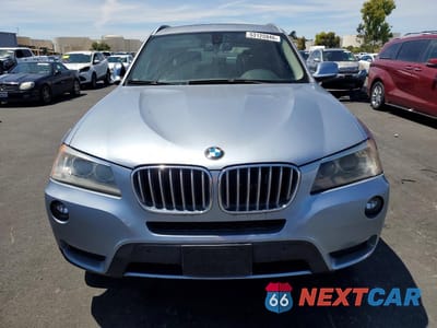 Piąte zdjęcie samochodu w środku: 2013 BMW X3 XDRIVE28I VIN:5UXWX9C50D0A12917 - miniatura