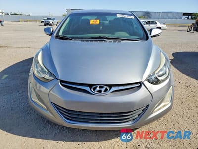 Piąte zdjęcie samochodu w środku: 2016 HYUNDAI ELANTRA VALUE EDITION VIN:KMHDH4AE1GU545960 - miniatura