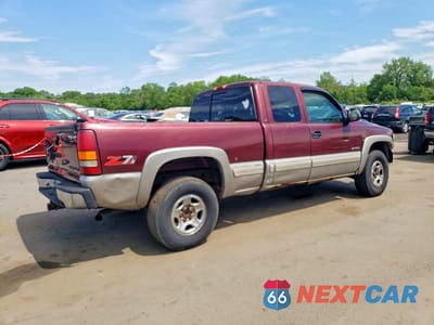 Trzecie zdjęcie samochodu z tyłu: 2000 CHEVROLET SILVERADO K1500 VIN:2GCEK19TXY1145615 - miniatura