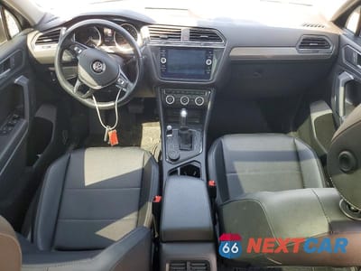 Zdjęcie 8 z 13 samochodu: 2019 VOLKSWAGEN TIGUAN SE VIN:3VV2B7AX3KM010708 - miniatura
