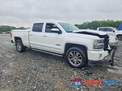 Czwarte zdjęcie samochodu z boku: 2017 CHEVROLET SILVERADO K1500 HIGH COUNTRY VIN:3GCUKTEJ7HG288573 - miniatura