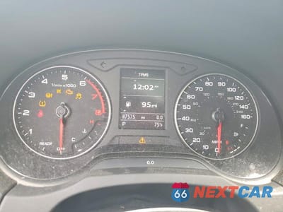 Zdjęcie 9 z 12 samochodu: 2018 AUDI A3 PREMIUM VIN:WAUAUGFF3J1059730 - miniatura