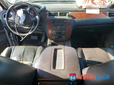 Zdjęcie 8 z 12 samochodu: 2009 CHEVROLET SILVERADO K3500 LTZ VIN:1GCHK93619F187809 - miniatura
