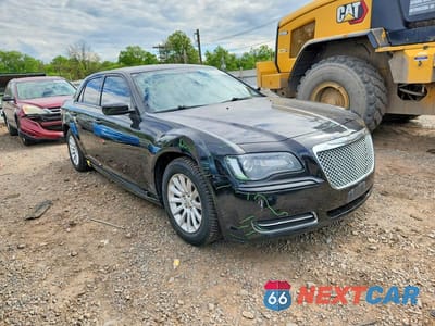 Czwarte zdjęcie samochodu z boku: 2012 CHRYSLER 300 VIN:2C3CCAAG6CH313080 - miniatura