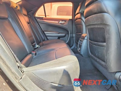 Zdjęcie 10 z 12 samochodu: 2013 CHRYSLER 300 VIN:2C3CCAAG6DH703467 - miniatura