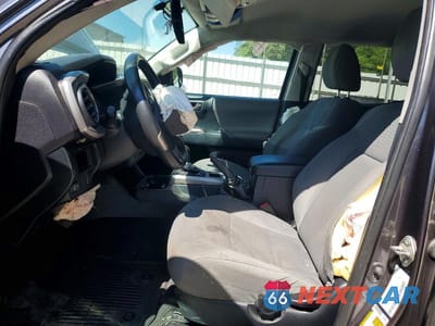 Zdjęcie 7 z 12 samochodu: 2016 TOYOTA TACOMA SR5 V6 VIN:3TMAZ5CNXGM003493 - miniatura