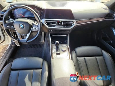 Zdjęcie 8 z 13 samochodu: 2019 BMW 330XI VIN:WBA5R7C55KAJ84860 - miniatura