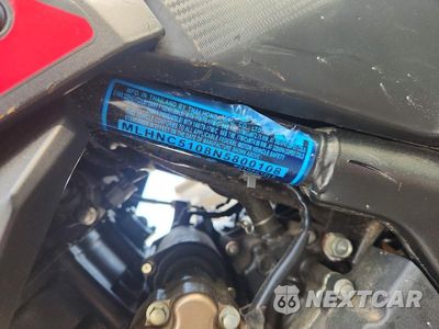 Zdjęcie 9 z 9 samochodu: 2022 HONDA CBR300 R VIN:MLHNC5108N5800108 - miniatura