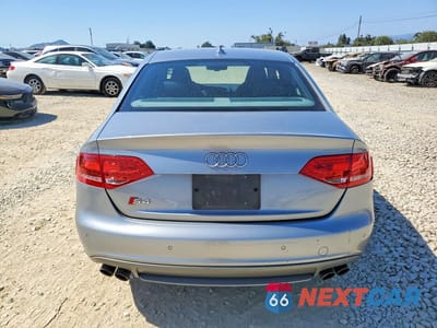 Zdjęcie 6 z 12 samochodu: 2011 AUDI S4 PRESTIGE VIN:WAUKGAFL8BA159273 - miniatura