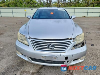 Piąte zdjęcie samochodu w środku: 2010 LEXUS LS 460 VIN:JTHCL5EF0A5006088 - miniatura