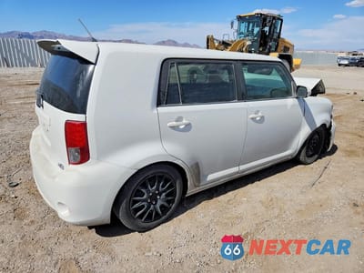 Trzecie zdjęcie samochodu z tyłu: 2011 SCION XB BASE VIN:JTLZE4FE4B1122736 - miniatura