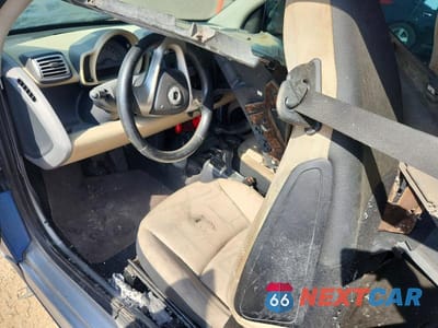 Zdjęcie 8 z 12 samochodu: 2009 SMART FORTWO PURE VIN:WMEEJ31X69K272703 - miniatura