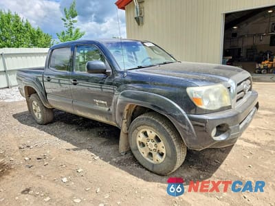 Czwarte zdjęcie samochodu z boku: 2009 TOYOTA TACOMA DOUBLE CAB VIN:3TMLU42N09M030983 - miniatura