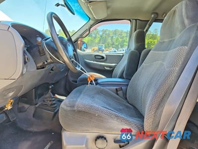 Zdjęcie 7 z 12 samochodu: 2000 FORD F-150 VIN:2FTRX18L2YCB02783 - miniatura