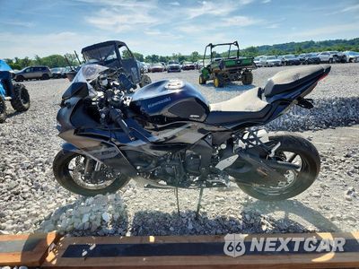 Trzecie zdjęcie samochodu z tyłu: 2026 KAWASAKI ZX636 K VIN:JKBZXJK18TA014781 - miniatura