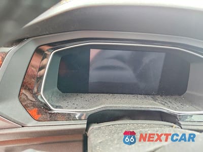 Zdjęcie 9 z 13 samochodu: 2022 VOLKSWAGEN JETTA SE VIN:3VW7M7BU9NM031485 - miniatura