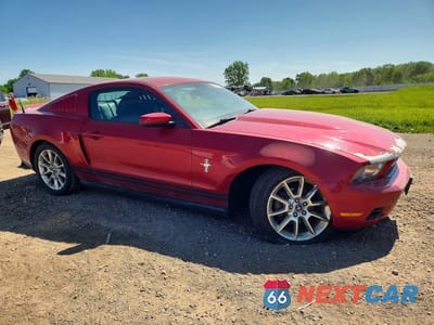 Czwarte zdjęcie samochodu z boku: 2010 FORD MUSTANG VIN:1ZVBP8AN3A5177463 - miniatura