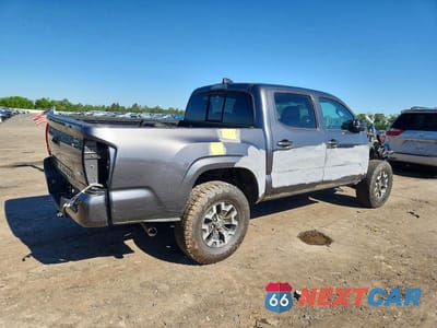 Trzecie zdjęcie samochodu z tyłu: 2023 TOYOTA TACOMA SR V6 VIN:3TMCZ5AN3PM547071 - miniatura