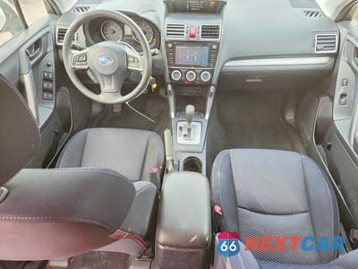 Zdjęcie 8 z 12 samochodu: 2016 SUBARU FORESTER 2.5I PREMIUM VIN:JF2SJADC7GH567139 - miniatura