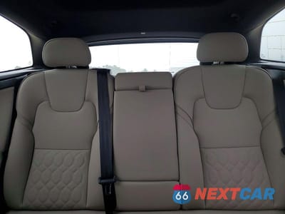 Zdjęcie 10 z 13 samochodu: 2026 VOLVO XC60 PLUS VIN:YV4M12RC6T1416816 - miniatura