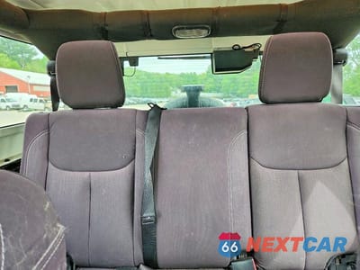Zdjęcie 10 z 13 samochodu: 2013 JEEP WRANGLER UNLIMITED SAHARA VIN:1C4HJWEGXDL678493 - miniatura