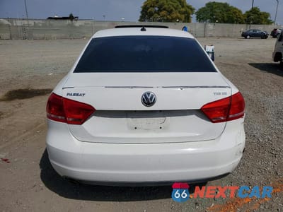 Zdjęcie 6 z 13 samochodu: 2014 VOLKSWAGEN PASSAT SE VIN:1VWBT7A34EC089544 - miniatura