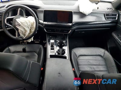Zdjęcie 8 z 13 samochodu: 2024 VOLKSWAGEN ATLAS CROSS SPORT SEL R-LINE VIN:1V2AE2CAXRC210699 - miniatura