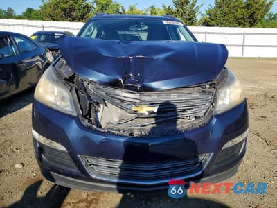 Piąte zdjęcie samochodu w środku: 2016 CHEVROLET TRAVERSE LS VIN:1GNKVFKD9GJ131047 - miniatura