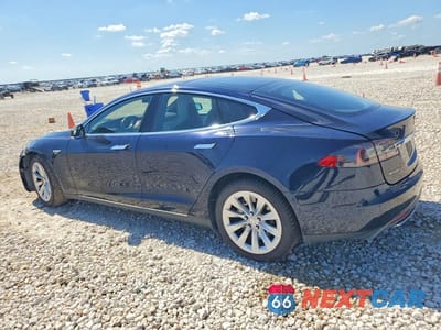 Drugie zdjęcie samochodu z przodu: 2015 TESLA MODEL S 85D VIN:5YJSA1H25FF084442 - miniatura