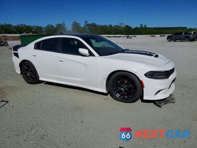 Czwarte zdjęcie samochodu z boku: 2018 DODGE CHARGER R VIN:2C3CDXCT1JH157845 - miniatura