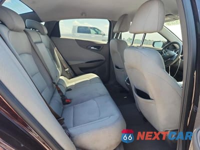 Zdjęcie 10 z 13 samochodu: 2020 CHEVROLET MALIBU LT VIN:1G1ZD5ST9LF048655 - miniatura