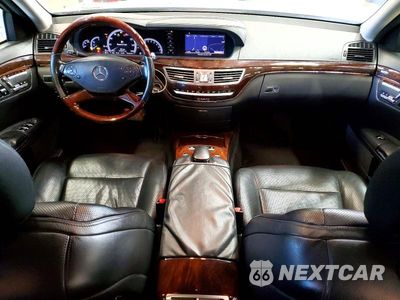 Zdjęcie 8 z 12 samochodu: 2013 MERCEDES-BENZ S 550 4MATIC VIN:WDDNG9EB5DA514223 - miniatura