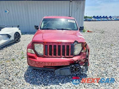 Piąte zdjęcie samochodu w środku: 2009 JEEP LIBERTY SPORT VIN:1J8GP28K79W549094 - miniatura