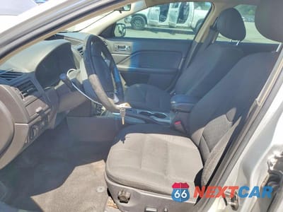Zdjęcie 7 z 13 samochodu: 2011 FORD FUSION SE VIN:3FAHP0HG0BR344193 - miniatura