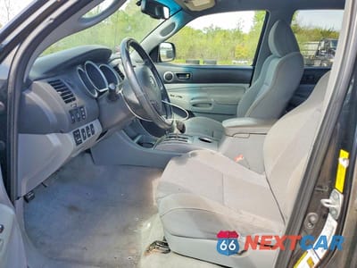 Zdjęcie 7 z 12 samochodu: 2009 TOYOTA TACOMA DOUBLE CAB VIN:3TMLU42N29M030564 - miniatura