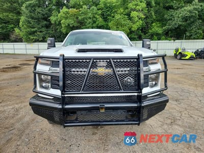 Piąte zdjęcie samochodu w środku: 2024 CHEVROLET SILVERADO K2500 HEAVY DUTY LT VIN:2GC4YNEY9R1194518 - miniatura