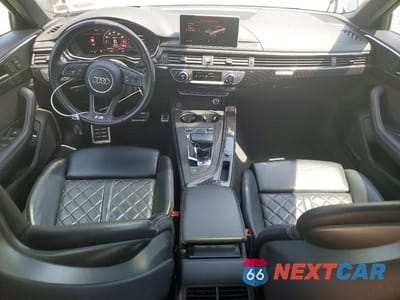 Zdjęcie 8 z 12 samochodu: 2018 AUDI S4 PRESTIGE VIN:WAUC4AF44JA001386 - miniatura
