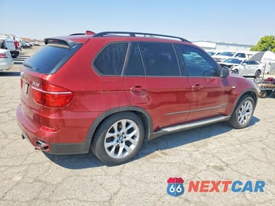 Trzecie zdjęcie samochodu z tyłu: 2011 BMW X5 XDRIVE35I VIN:5UXZV4C5XBL740260 - miniatura