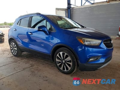 Czwarte zdjęcie samochodu z boku: 2018 BUICK ENCORE ESSENCE VIN:KL4CJCSB1JB526096 - miniatura