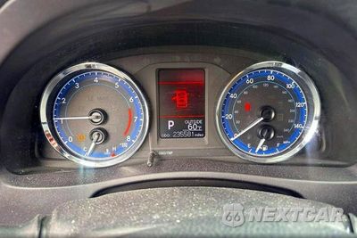 Zdjęcie 8 z 14 samochodu: 2018 TOYOTA COROLLA LE VIN:5YFBURHE3JP840007 - miniatura