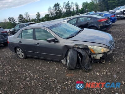 Czwarte zdjęcie samochodu z boku: 2006 HONDA ACCORD EX VIN:1HGCM65506A021203 - miniatura