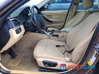 Zdjęcie 7 z 12 samochodu: 2013 BMW 328 I SULEV VIN:WBA3C1G57DNR49322 - miniatura