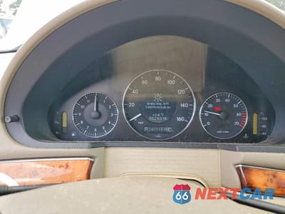 Zdjęcie 9 z 12 samochodu: 2005 MERCEDES-BENZ E 320 4MATIC VIN:WDBUH82J75X170772 - miniatura