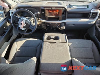 Zdjęcie 8 z 12 samochodu: 2026 FORD F350 SUPER DUTY VIN:1FT8W3BA9TED86269 - miniatura