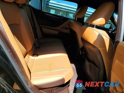 Zdjęcie 10 z 13 samochodu: 2021 LEXUS ES 300H VIN:58ADA1C18MU008620 - miniatura