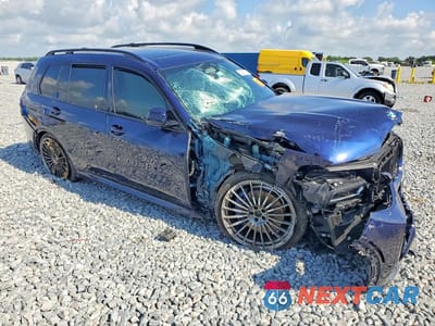 Czwarte zdjęcie samochodu z boku: 2024 BMW X7 ALPINA XB7 VIN:5UX43EM14R9U48449 - miniatura