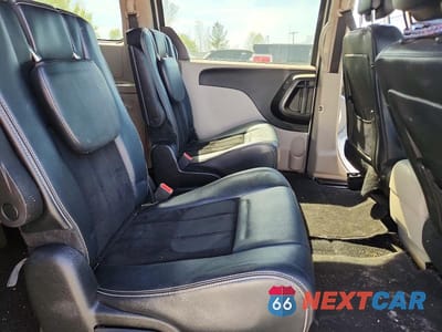 Zdjęcie 11 z 13 samochodu: 2018 DODGE GRAND CARAVAN SXT VIN:2C4RDGCG3JR206174 - miniatura