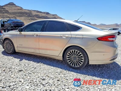 Drugie zdjęcie samochodu z przodu: 2017 FORD FUSION VIN:3FA6P0RU0HR105828 - miniatura