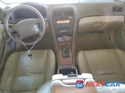 Zdjęcie 8 z 12 samochodu: 1999 LEXUS ES 300 VIN:JT8BF28G7X5072927 - miniatura